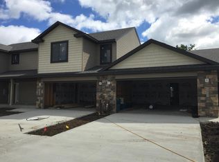 2444 Dallman Ln SE, Rochester, MN 55904