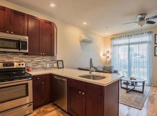 823 N 15th St #2, Philadelphia, PA 19130