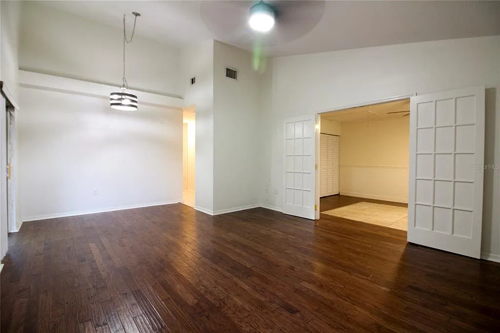 2 bed, 2.0 bath, 1245 sqft, $1,700 — Photo 3