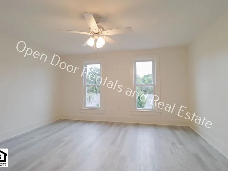 1315 Wall St — Photo 6