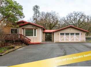 6565 Whispering Pines Ln, Jacksonville, OR 97530