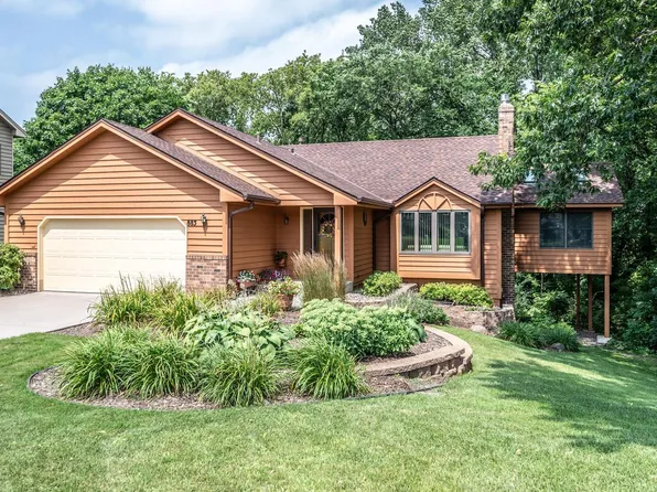 883 Basswood Ln, Eagan, MN 55123