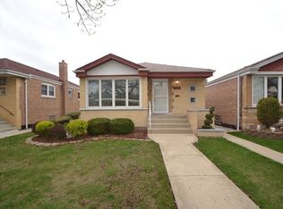 6116 S Narragansett Ave, Chicago, IL 60638