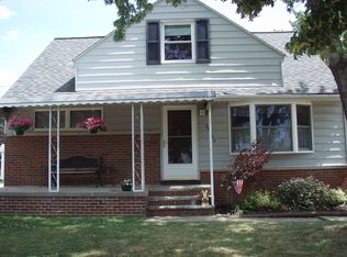 28816 Hazel Ave, Wickliffe, OH 44092