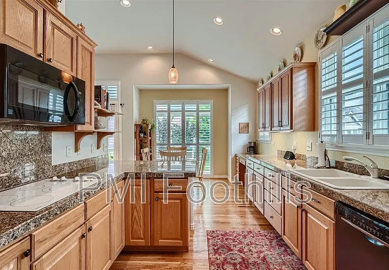 1852 S Jay Ct — Photo 10