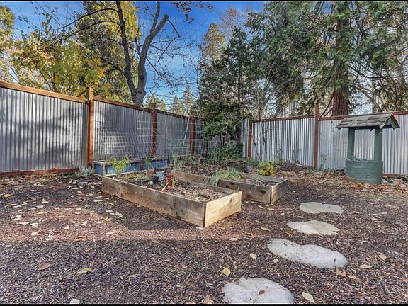 4th image of 11200 Butler Rd
