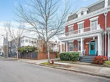 Building Photo - 209 N Rowland St #A