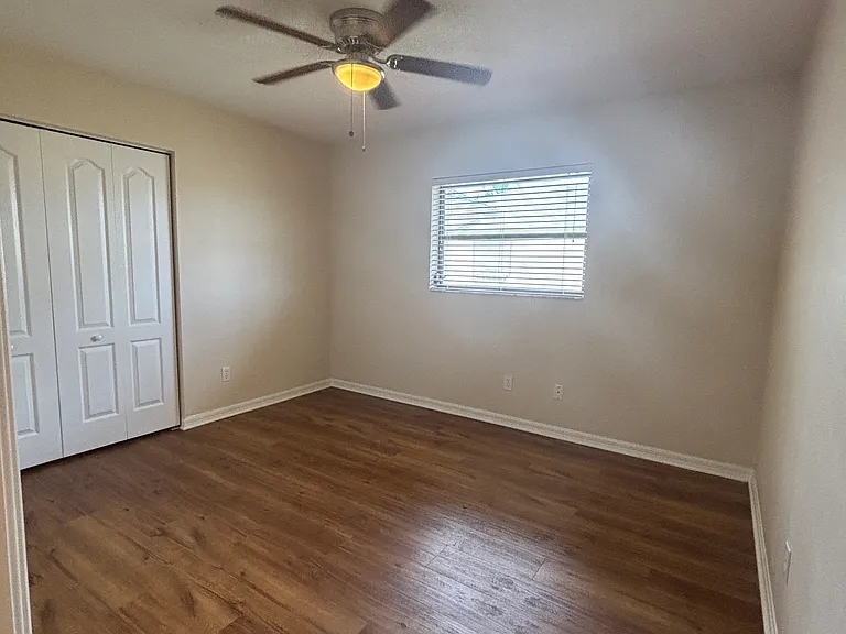 15470 Brainbridge Cir — Photo 16