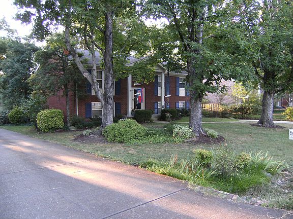 2nd image of 316 Honeyhill Dr