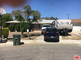 1060 Marion Ave, Hemet, CA 92543