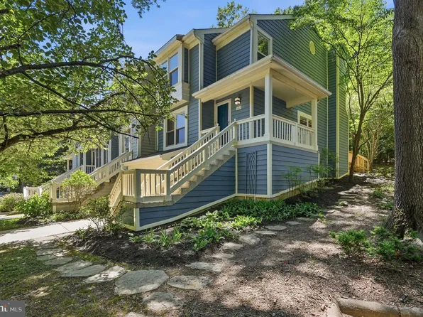1609 Oak Spring Way, Reston, VA 20190