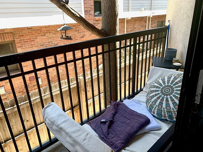 Balcony/Southeast/Side
