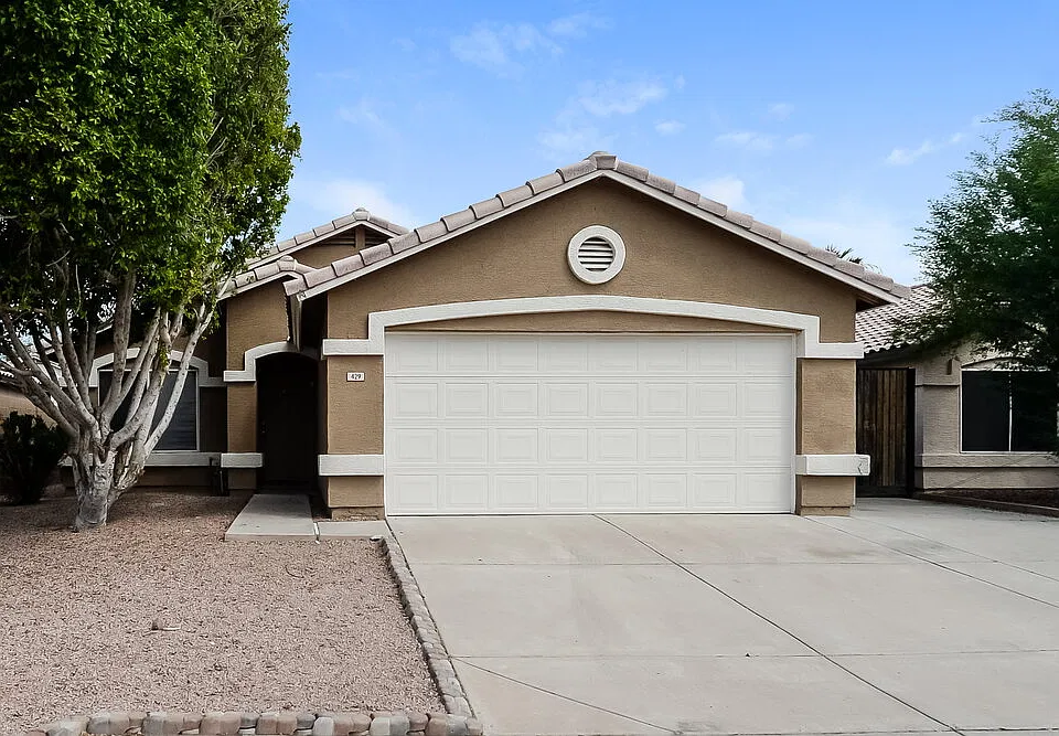 429 S 93rd Pl
