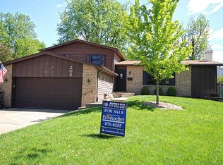 208 Drexel Ct, Decatur, IL 62521