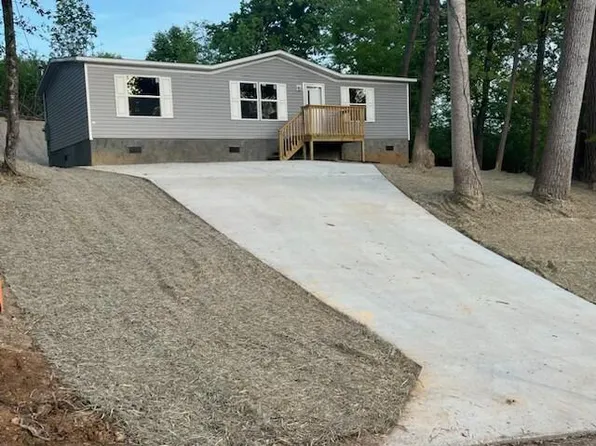 1614 Shields Dr, Morristown, TN 37813