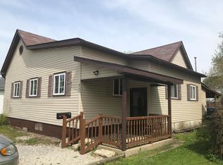 410 W Lincoln St, Hoopeston, IL 60942