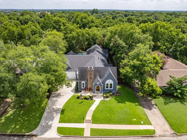 707 Sycamore St, Waxahachie, TX 75165