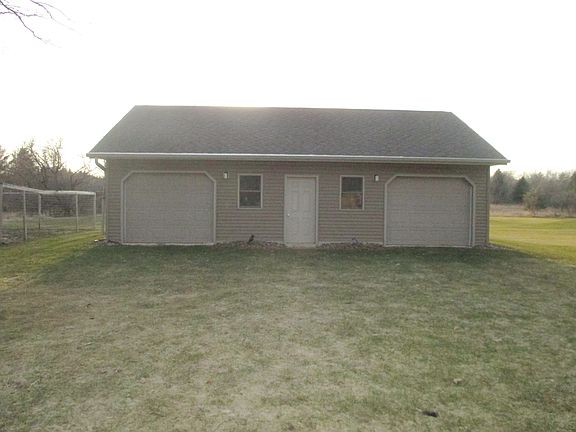 2nd image of 4400 Whisper Ln