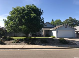 402 Columbia Way, Winters, CA 95694