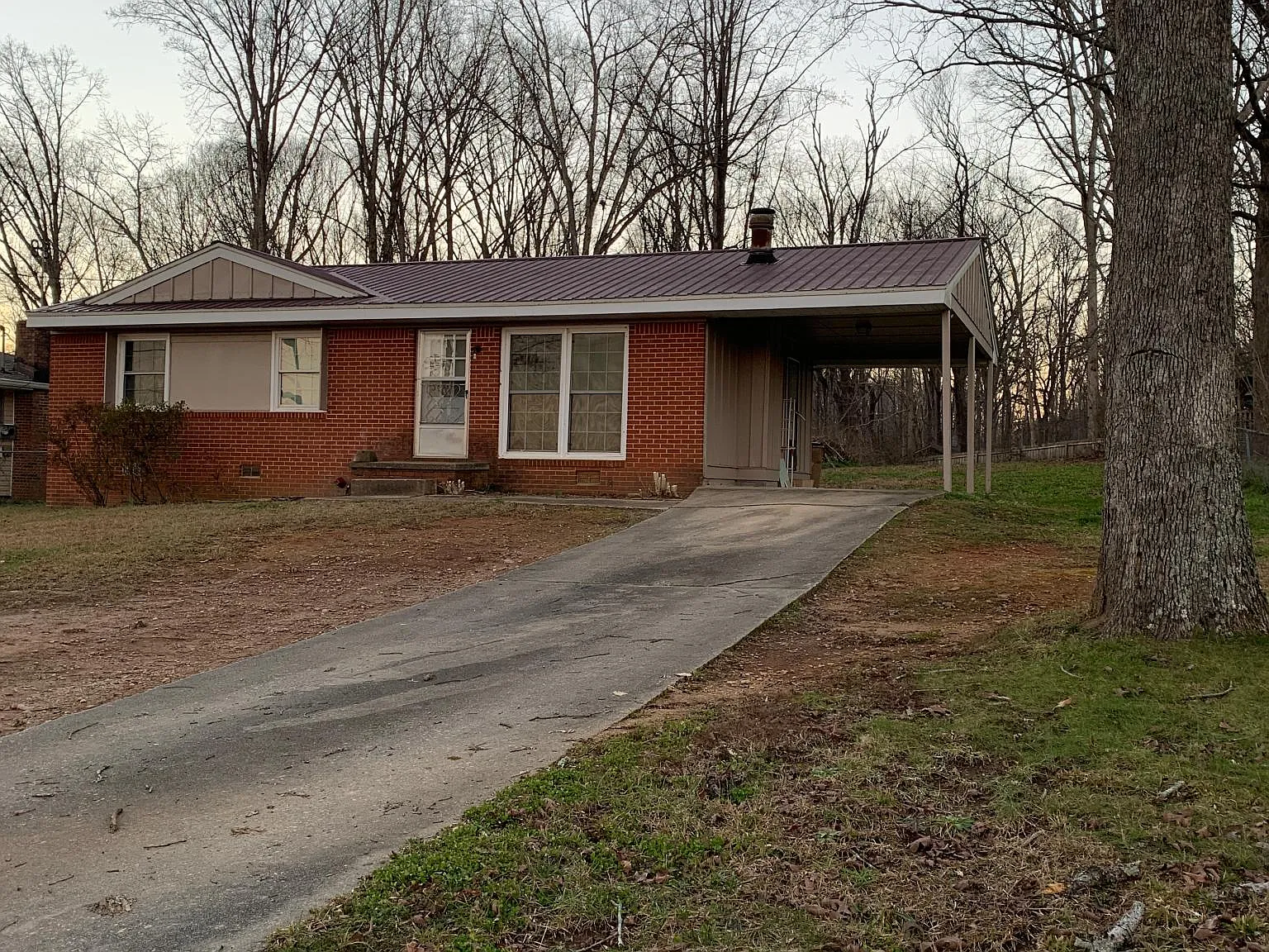 2924 Cowpoke Ln — Photo 1