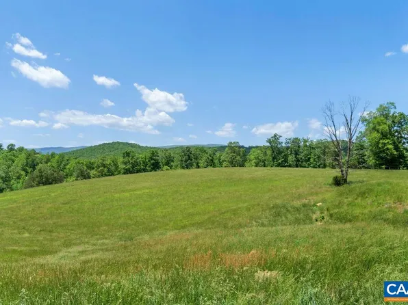 6480 Dick Woods Rd, Charlottesville, VA 22903