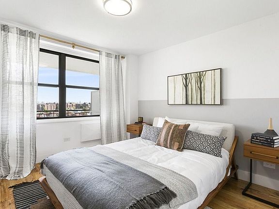 4th image of 6260 99th St APT 219
