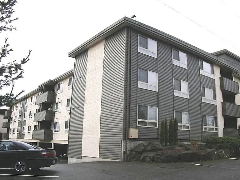 Edge North Apartments