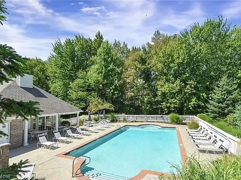 2695 Wyndgate Ct — Photo 28
