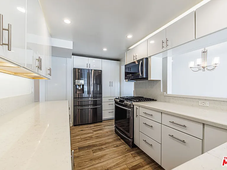 18055 Coastline Dr #2 — Photo 7