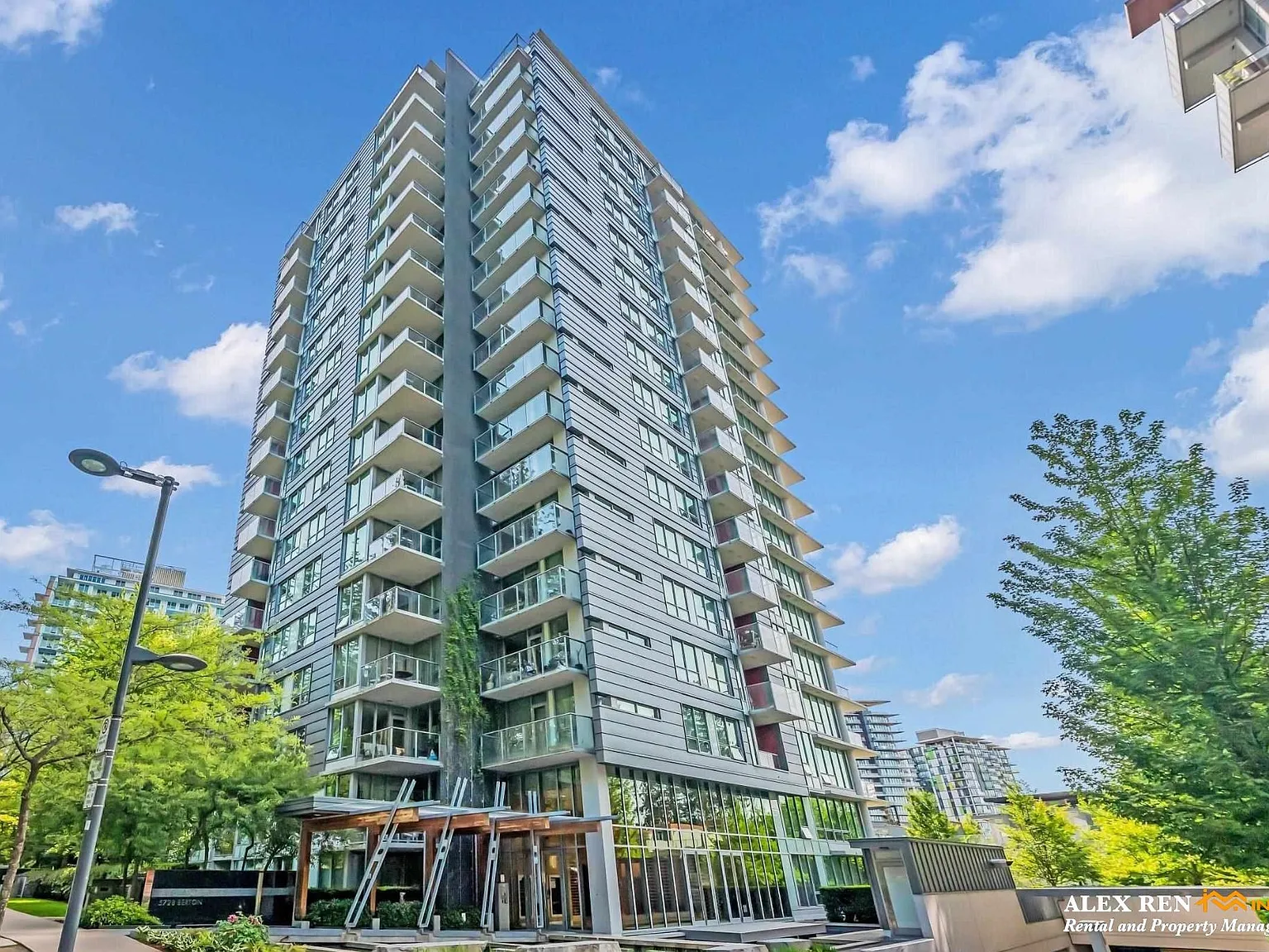 2 bed, 850 sqft, $3,600 — Photo 1