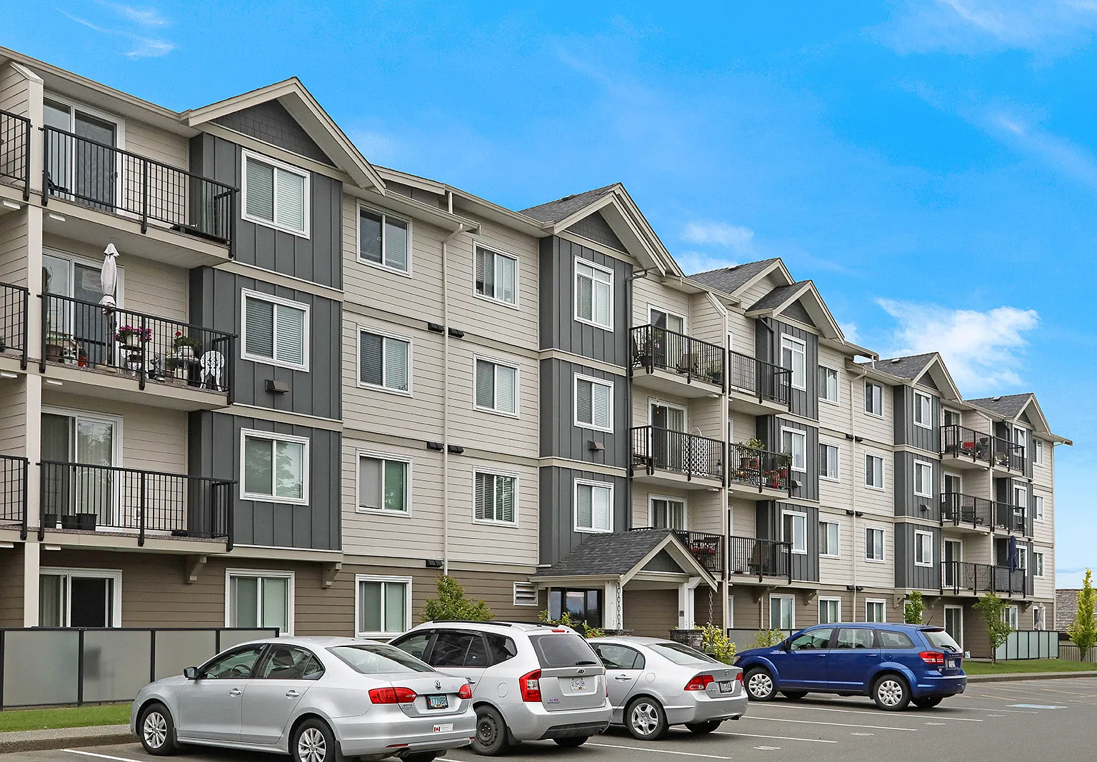 Cornerstone Residences — Photo 3