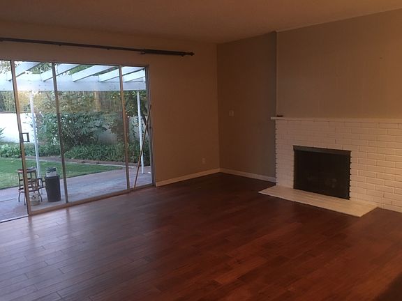 2nd image of 842 N Verano Dr
