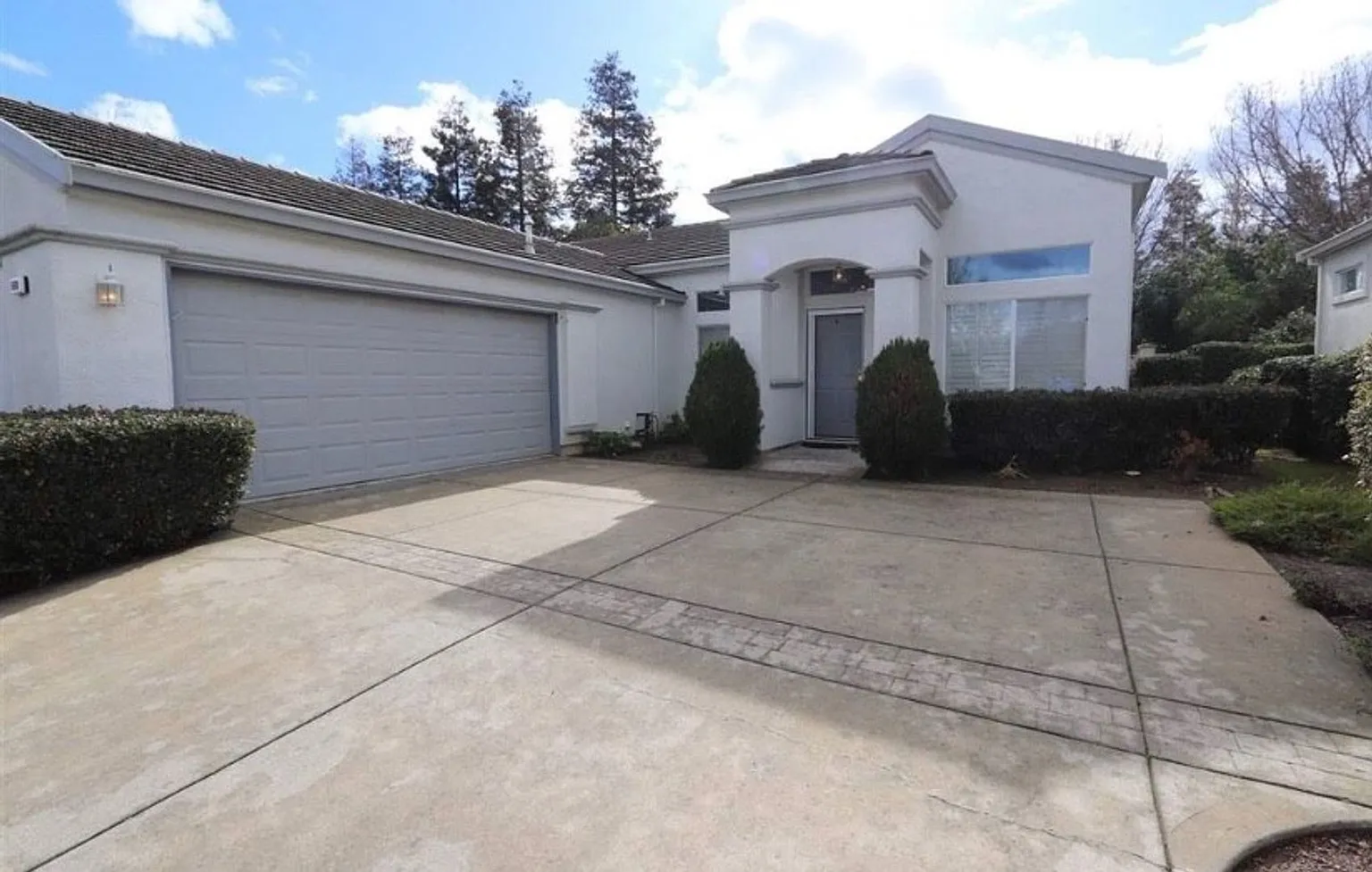 1600 Jubilee Dr photo 1