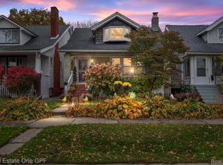1216 Maryland St, Grosse Pointe Park, MI 48230