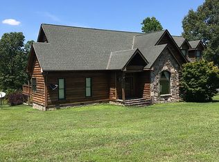 155 Justin Dr, Bauxite, AR 72011