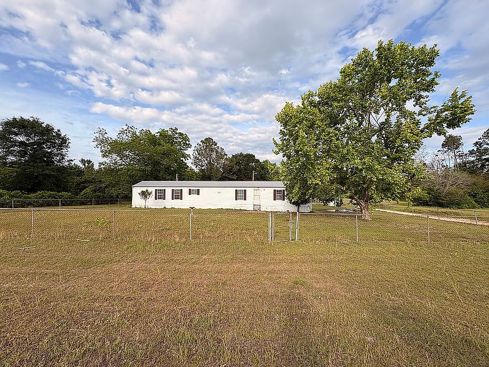 1st image of 390 Taylor Springs Rd