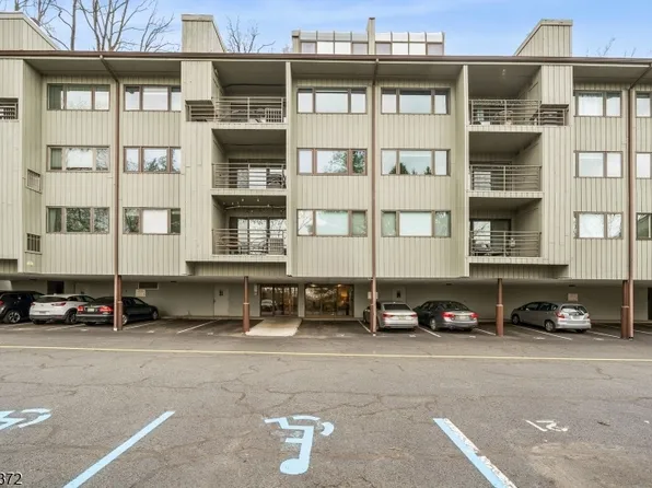 61 Mt Kemble Ave402 #402, Morristown Town, NJ 07960