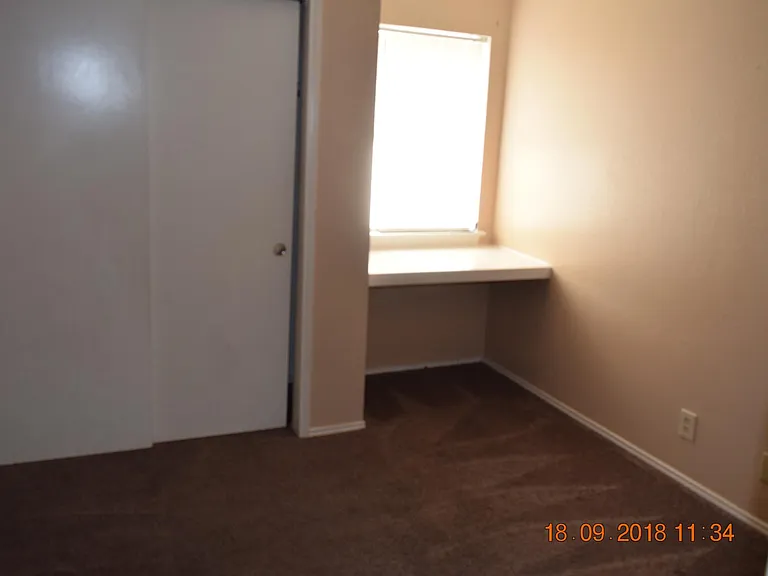 10657 Starcrest Dr #10657 — Photo 8