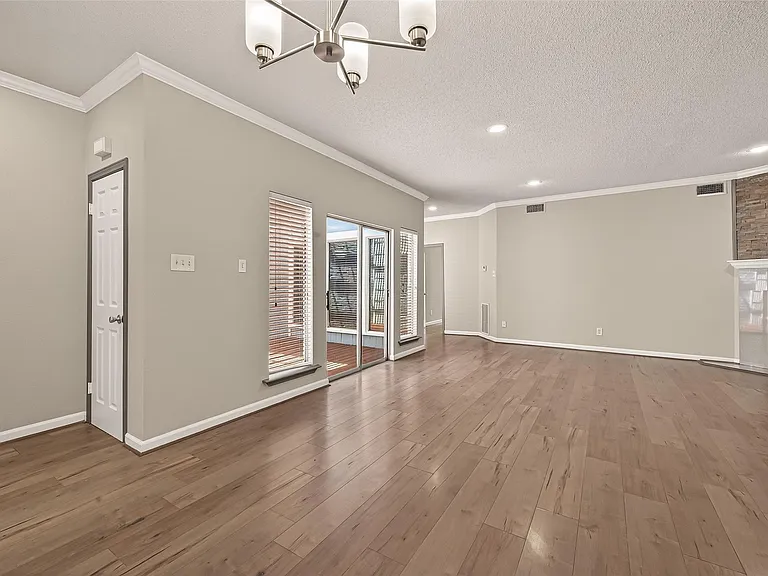 4024 Breakwood Dr — Photo 11