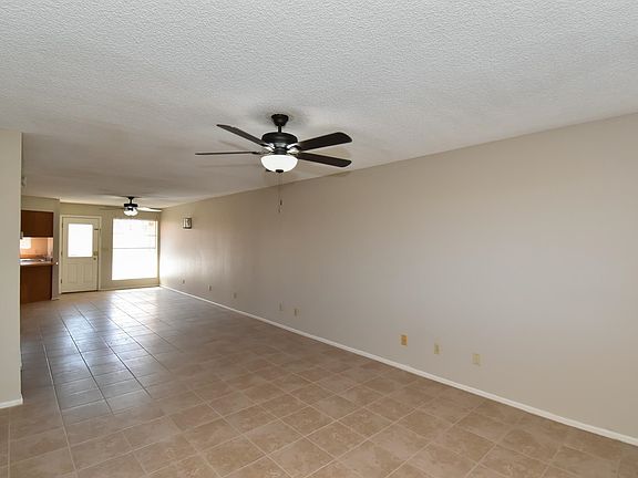3rd image of 651 E 24th St APT 2