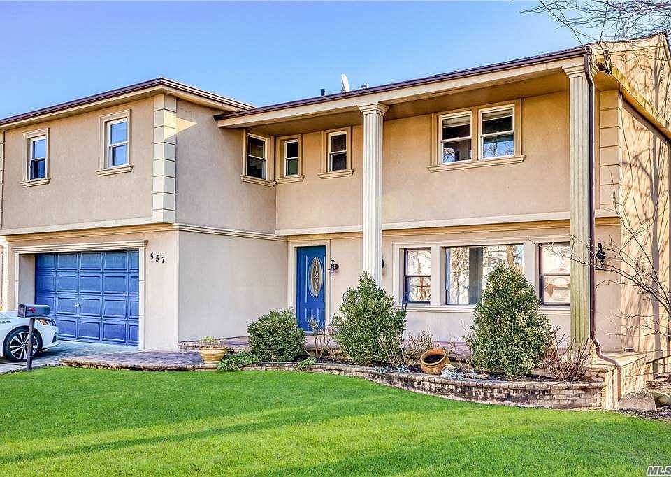 1st image of 557 Cedarwood Dr