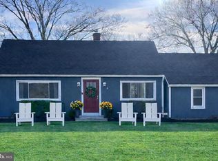 827 River Rd, Morrisville, PA 19067