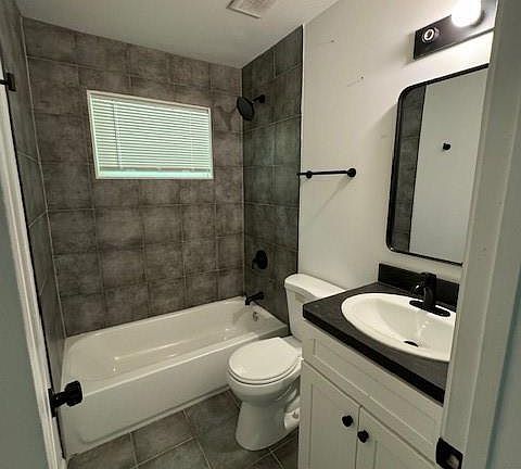 5th image of 1610 Line Cir #4