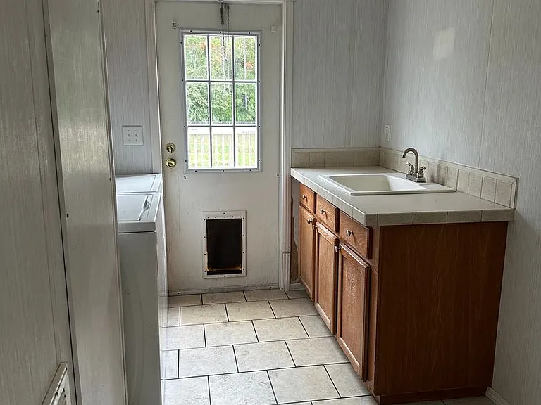 367 Jb Woodard Rd — Photo 5