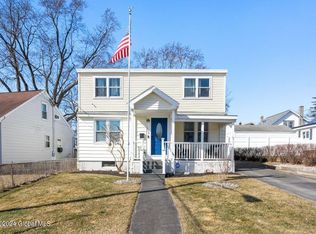 1008 Sunrise Blvd, Schenectady, NY 12306