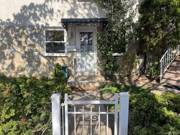 16-05 Bell Blvd #1, Bayside, NY 11360