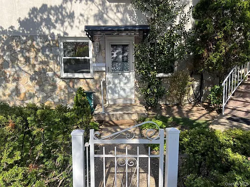 16-05 Bell Blvd Photo 1