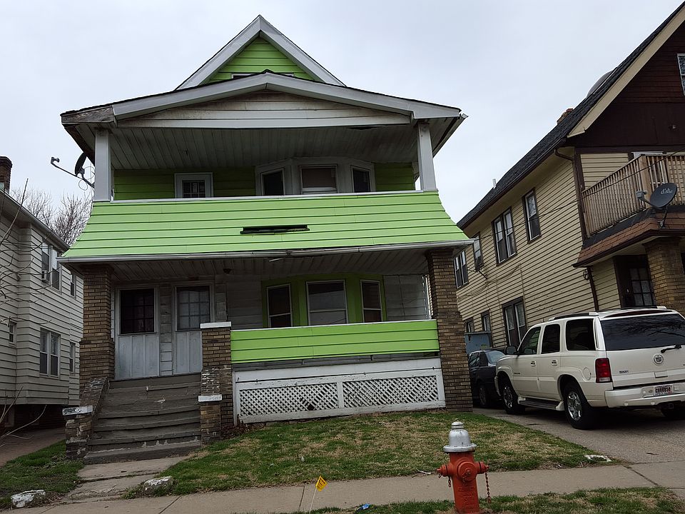 1st image of 444 E 152nd St