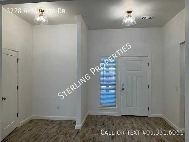 3 bed, 1601 sqft, $1,895 — Photo 3