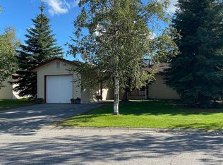 1259 Sutton Loop, Fairbanks, AK 99701